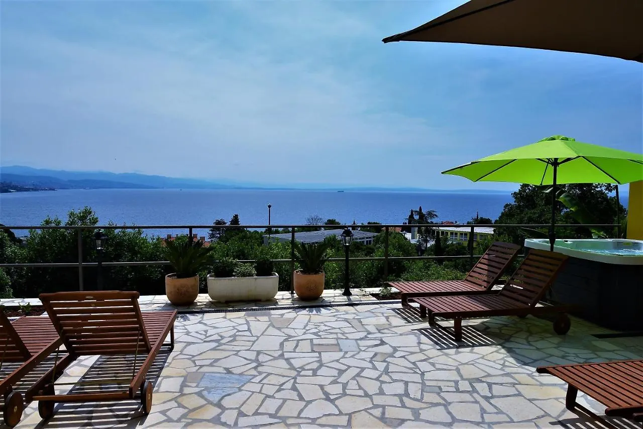 Apartments And Rooms Vila Irma Opatija Gasthuis