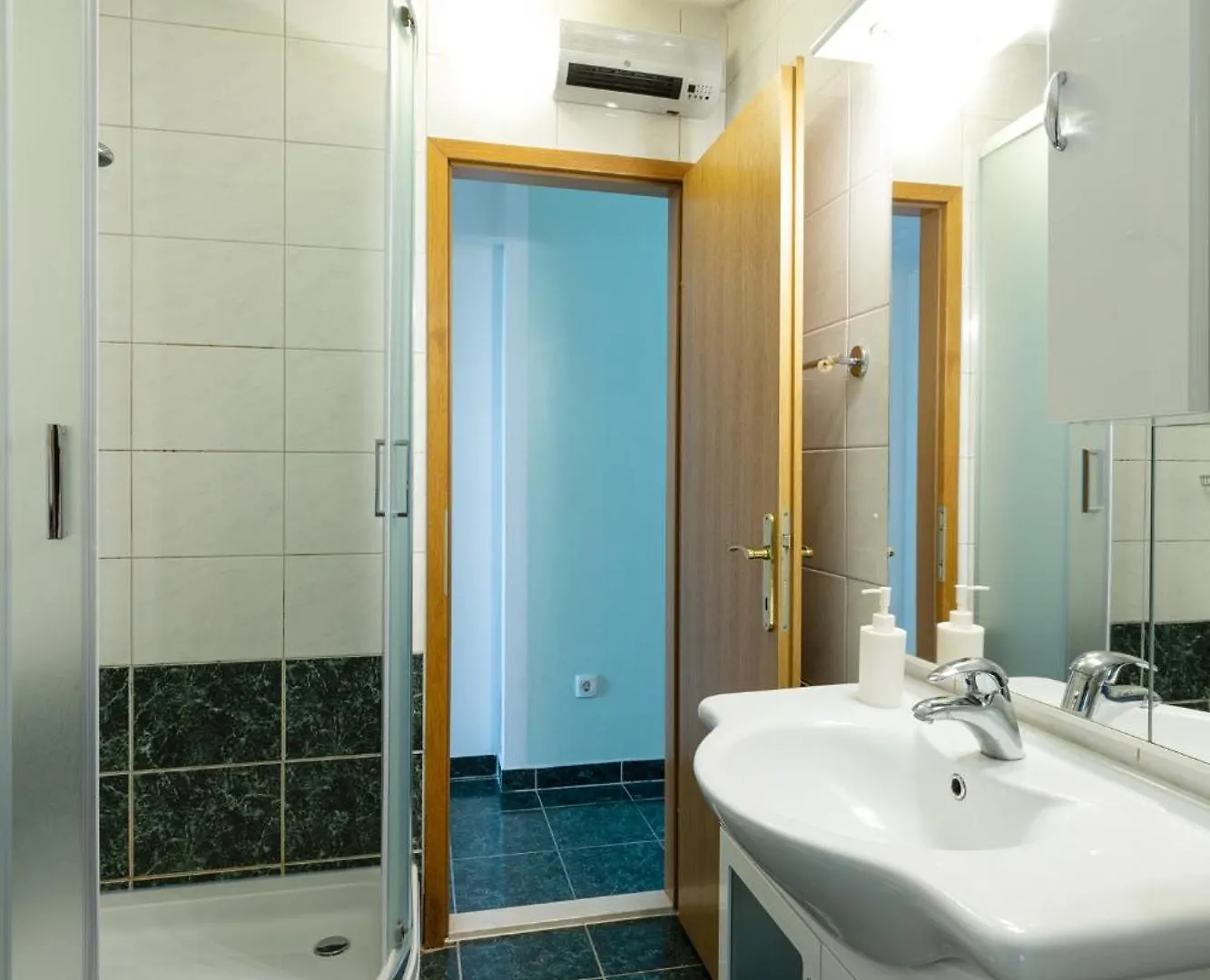 Apartments And Rooms Vila Irma Opatija