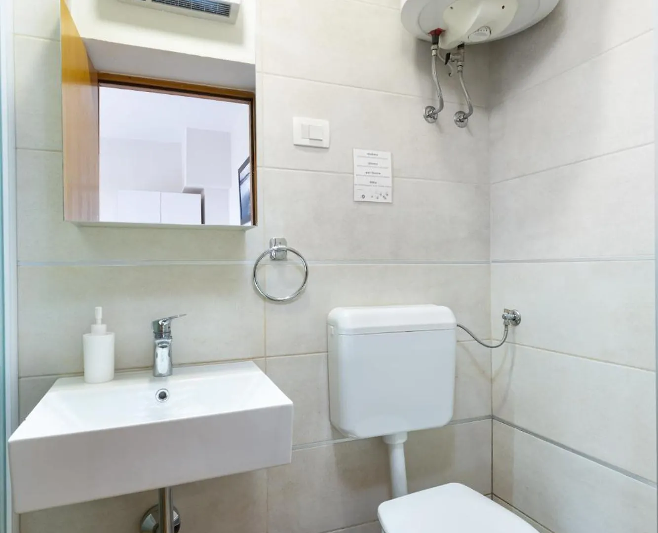 **** 게스트하우스 Apartments And Rooms Vila Irma 오파티아 크로아티아