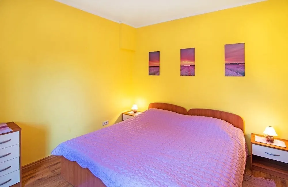 Apartments And Rooms Vila Irma 오파티아